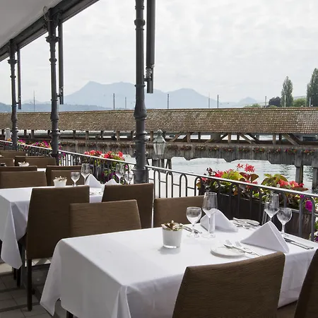 Des Alpes Hotel